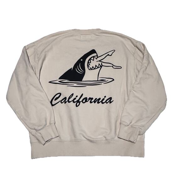 DUVIN Cream Shark Attack Comfortable Fleece Sweatshirt SZ M Surf Logo EUC - Picture 1 of 7